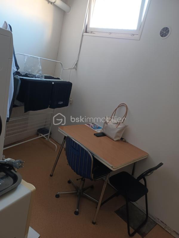 Beauté / Bien-être - 82 m²