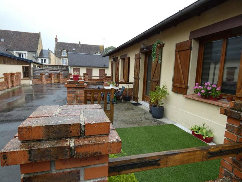 Maison - 392 m² - 8 pièces