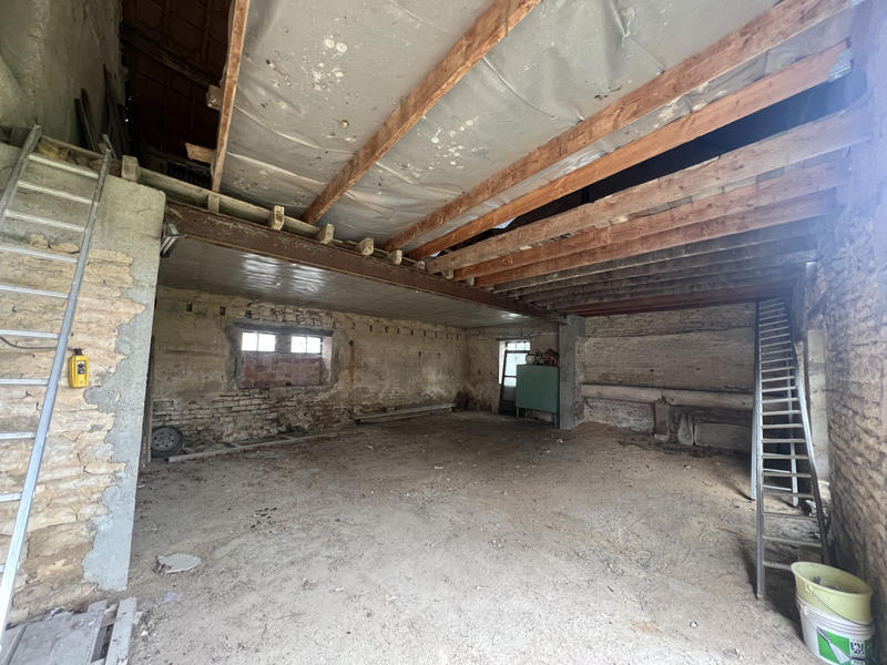 Maison - 230 m² - 5 pièces