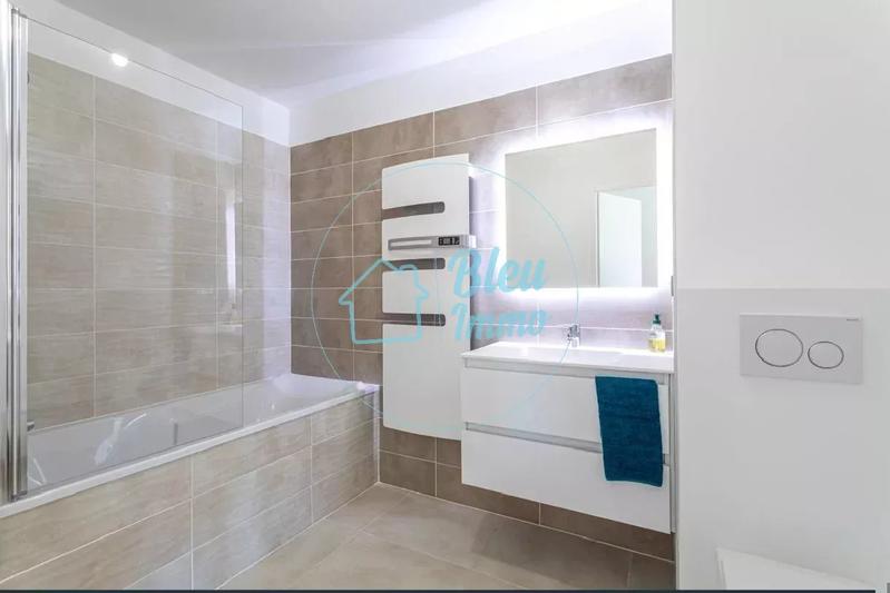 Appartement - 65 m² - 3 pièces