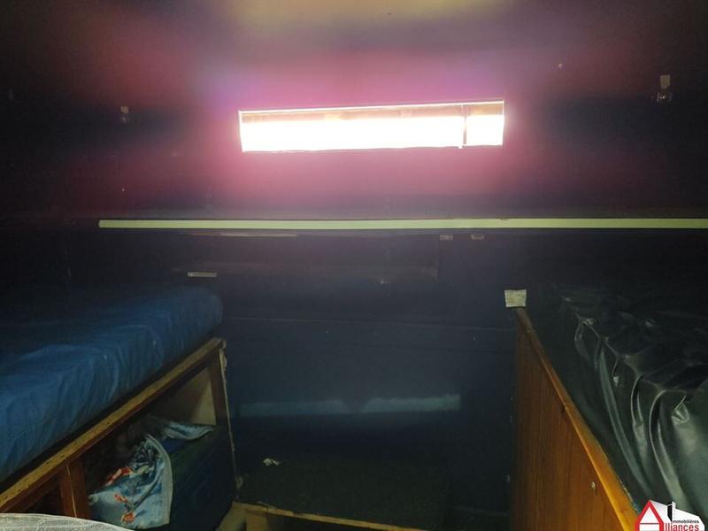 Terrain - 12 100 m²