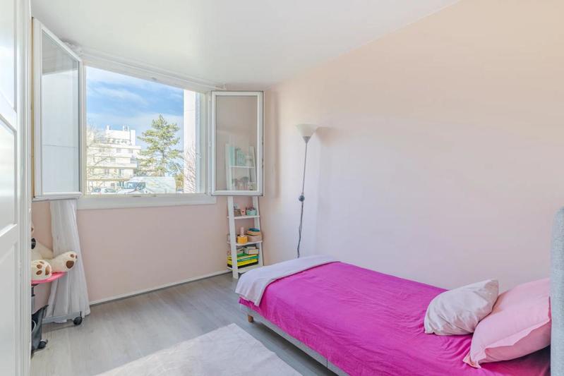 Appartement - 92 m² - 5 pièces