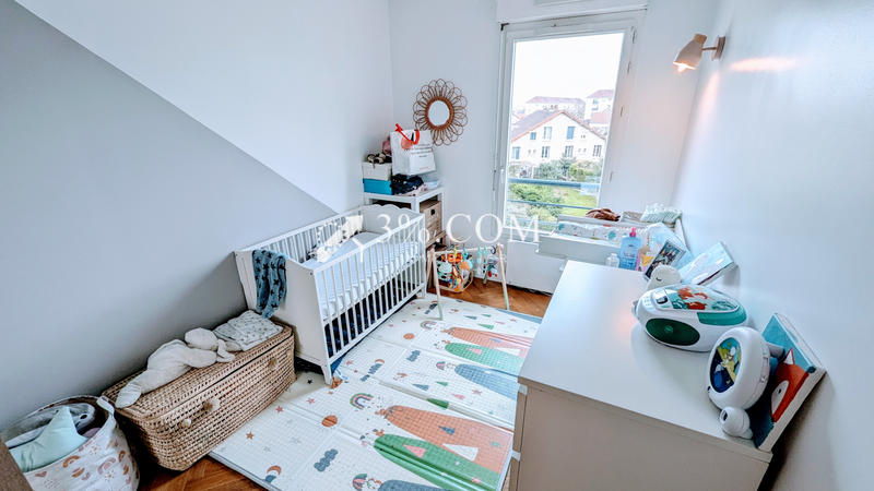 Appartement - 86 m² - 4 pièces