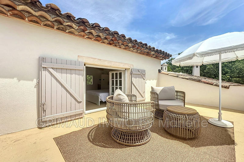 Villa - 197 m² - 6 pièces