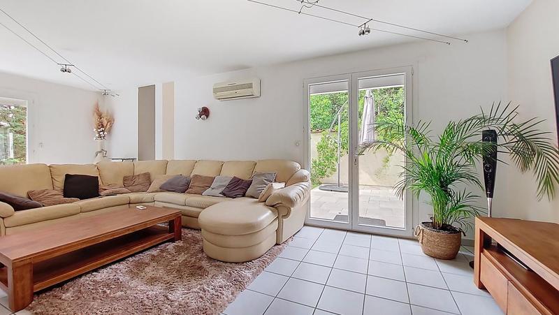 Maison - 105 m² - 4 pièces