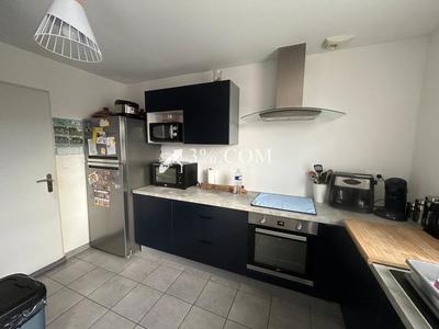 Maison - 93 m² - 5 pièces