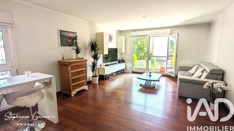 Appartement - 64 m² - 3 pièces