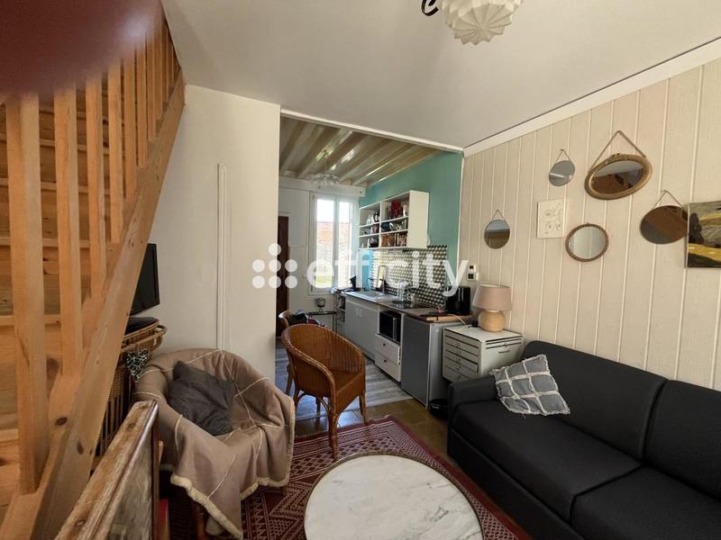 Maison bourgeoise - 200 m² - 11 pièces