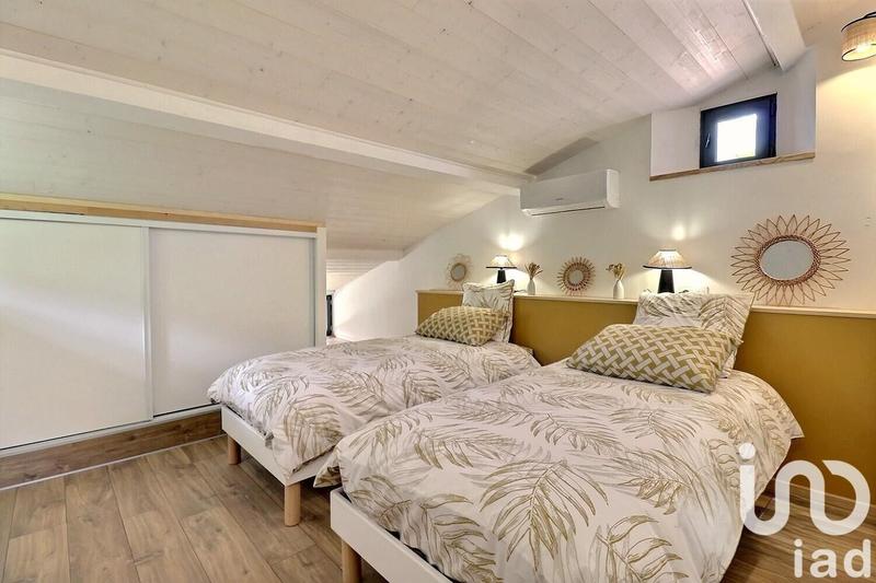 Maison - 215 m² - 6 pièces