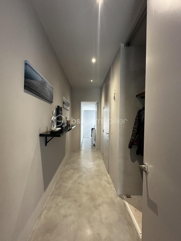 Demeure - 350 m² - 8 pièces