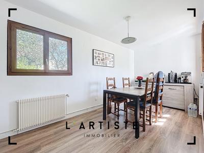 Maison - 79 m² - 4 pièces