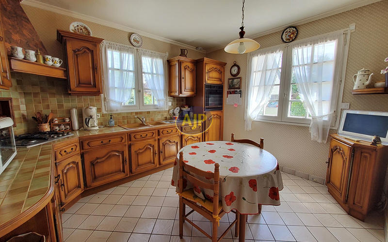 Maison - 105 m² - 4 pièces