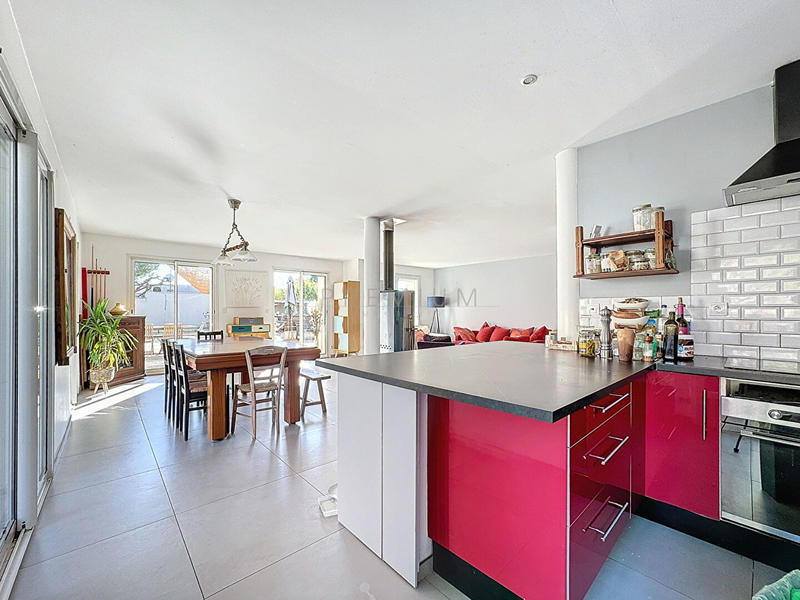 Maison d'architecte - 180 m² - 6 pièces