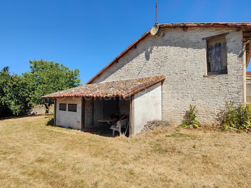 Maison en pierre - 83 m² - 4 pièces