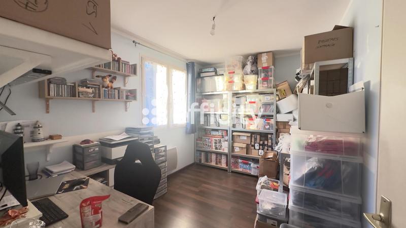 Pavillon - 102 m² - 5 pièces