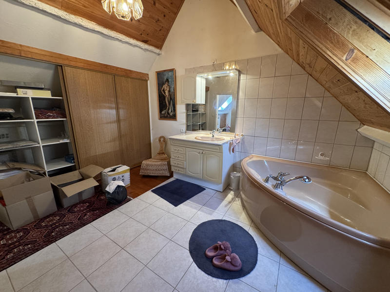 Maison - 163 m² - 6 pièces