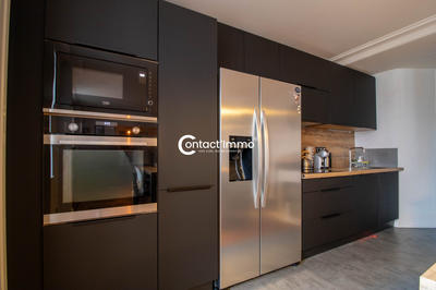 Appartement - 100 m² - 5 pièces