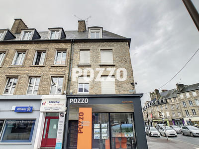 Immeuble - 152 m² - 6 pièces