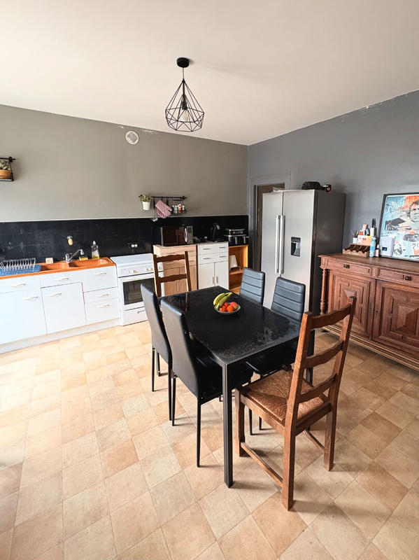 Maison - 111 m² - 6 pièces