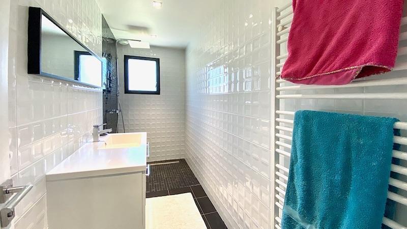 Maison - 144 m² - 5 pièces