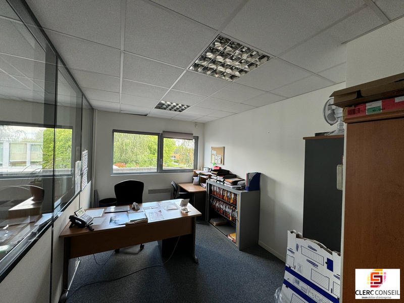 Bureau - 322 m²