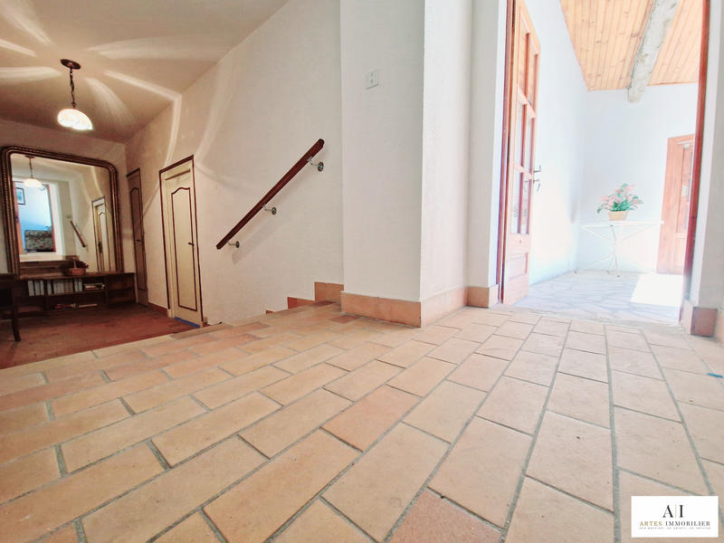 Maison ancienne - 200 m² - 9 pièces
