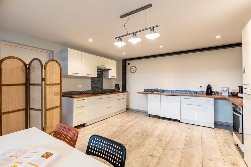 Maison - 301 m² - 11 pièces