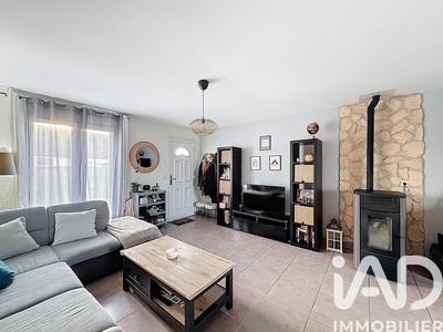 Maison - 93 m² - 5 pièces