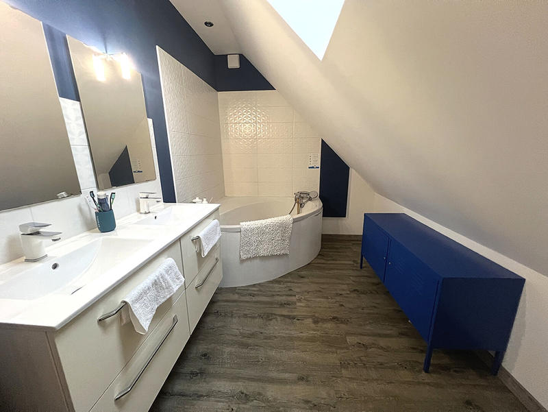 Maison - 168 m² - 7 pièces