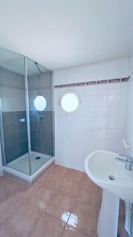 Maison en pierre - 138 m² - 6 pièces