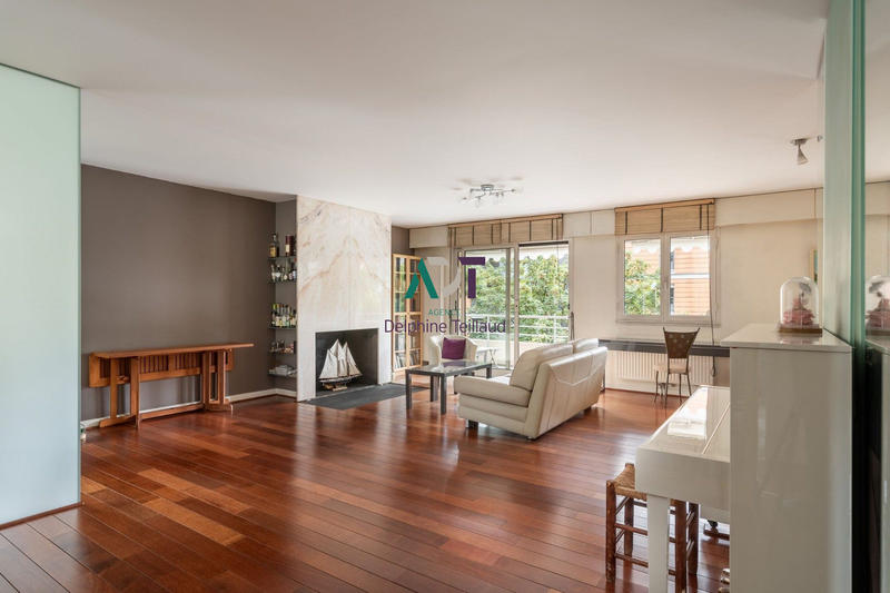 Appartement - 174 m² - 6 pièces