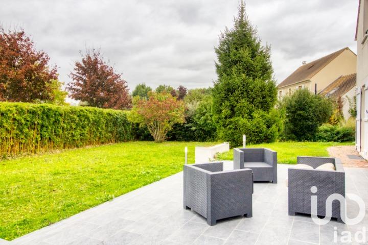 Maison - 208 m² - 7 pièces