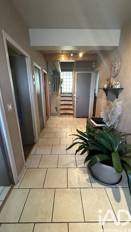 Maison - 110 m² - 5 pièces