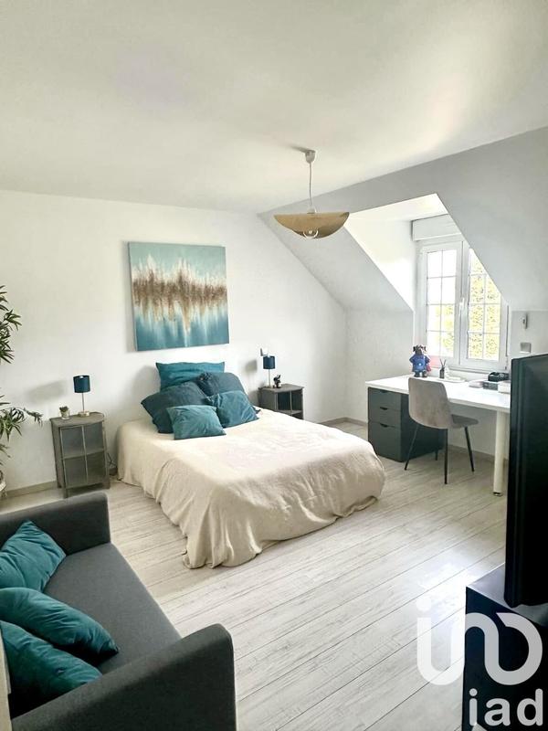 Maison - 200 m² - 7 pièces