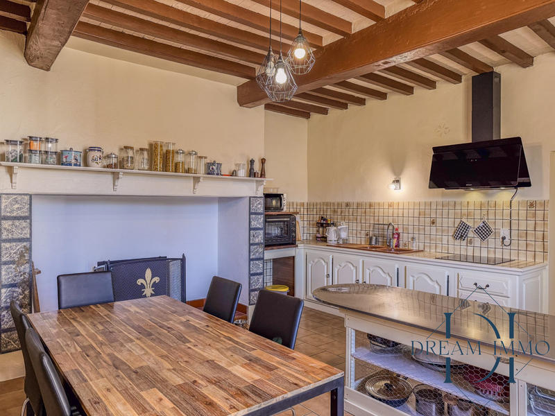 Maison - 172 m² - 6 pièces