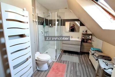 Maison - 97 m² - 5 pièces