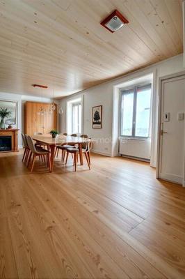 Maison de village - 231 m² - 9 pièces