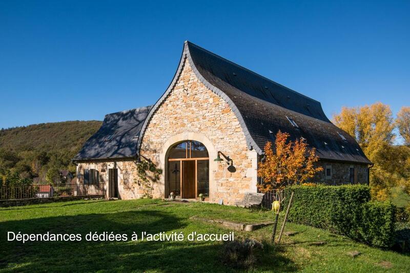 Maison de maîtres - 600 m² - 13 pièces