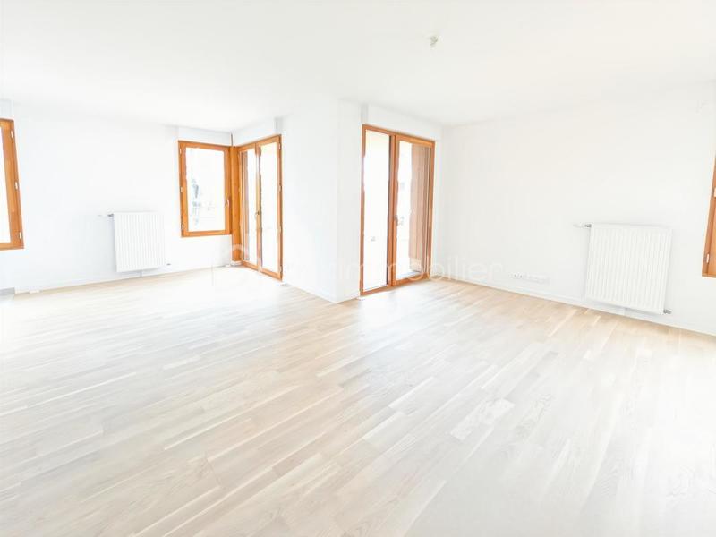 Appartement - 85 m² - 4 pièces