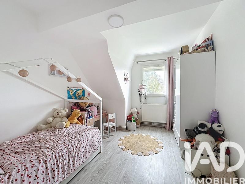 Maison - 93 m² - 4 pièces