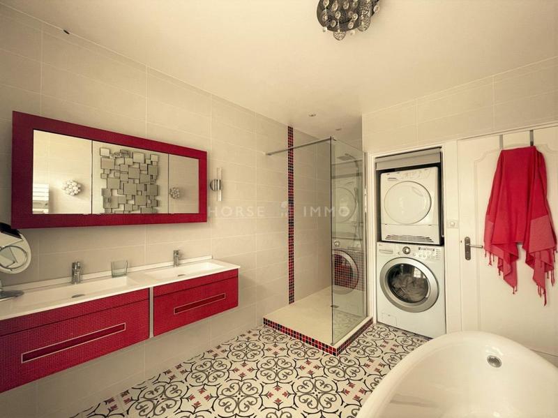 Maison de domaine équestre - 345 m² - 7 pièces