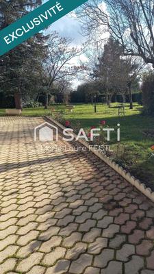 Maison - 83 m² - 5 pièces