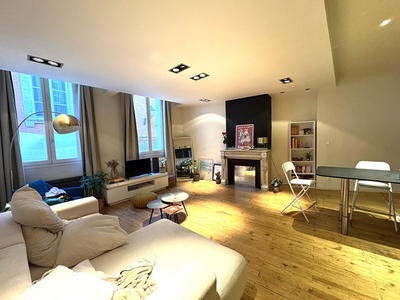 Appartement - 61 m² - 2 pièces