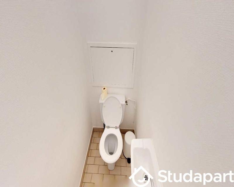 Chambre - 50 m² - 1 pièce