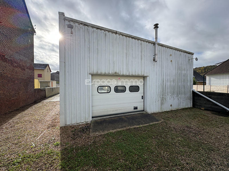 Local commercial - 786 m²