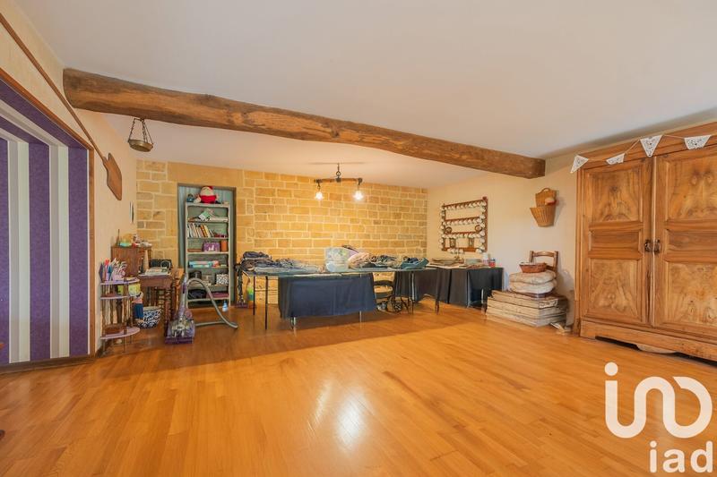 Maison - 339 m² - 10 pièces