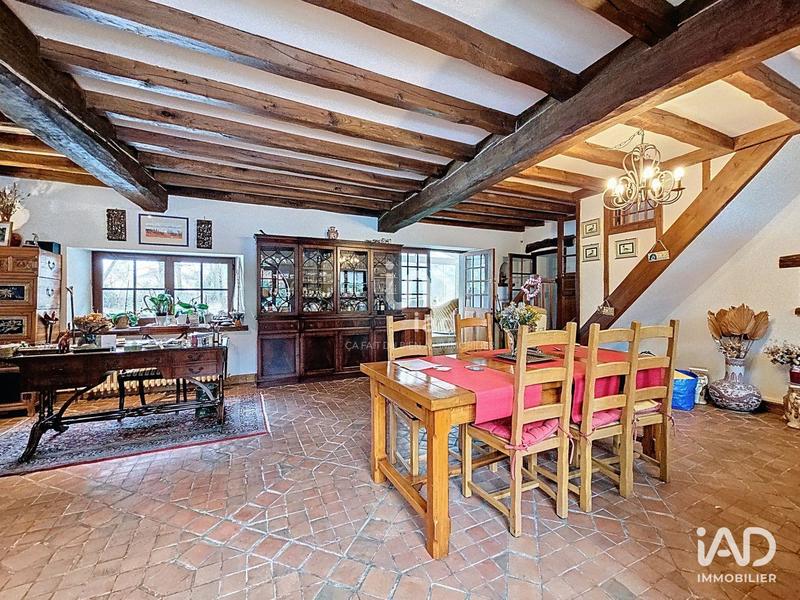 Maison - 200 m² - 6 pièces