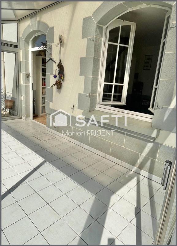 Maison - 176 m² - 7 pièces