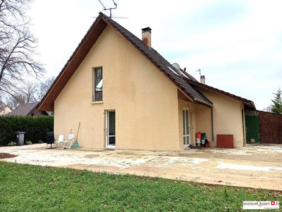 Maison - 120 m² - 6 pièces