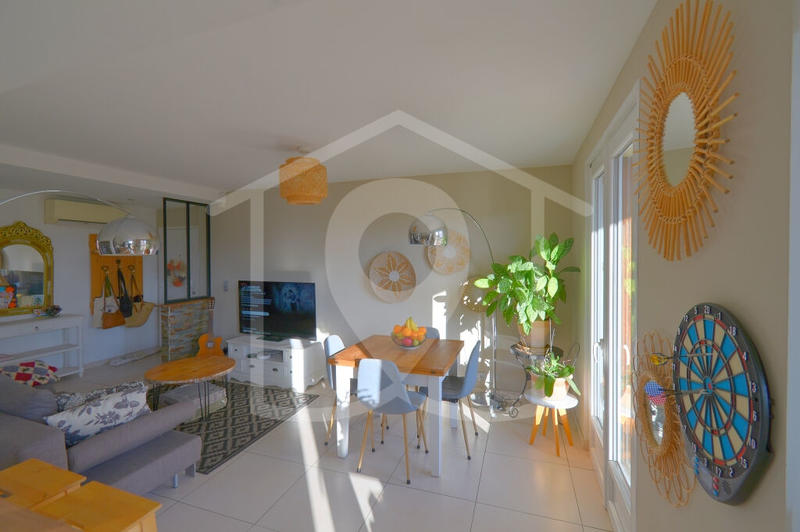 Appartement - 60 m² - 3 pièces